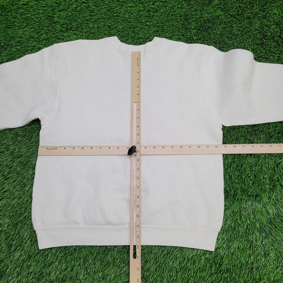 Vintage 1991 Bear Sweatshirt Womens Large 21x23 Cropped USA - Picture 7 of 16